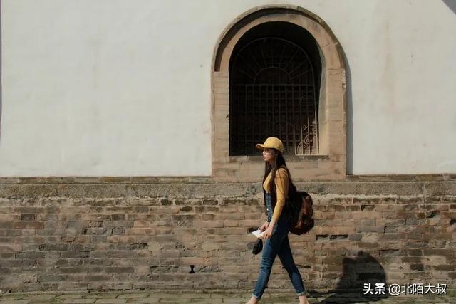 女生谈恋爱的方法技巧，女孩子恋爱技巧（强烈分享10个女生越早知道越好的恋爱忠告）