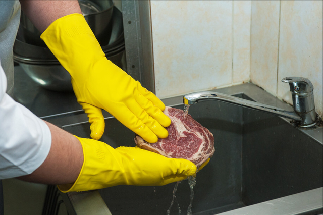 煮牛肉放什么调料比较好吃还香，煮牛肉放什么调料比较好吃还香呢（记住“1放3不放”）