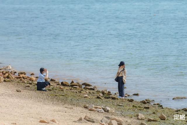 深圳大梅沙好玩吗，为何国庆首日游客仅200多人（深圳10个海边沙滩，超好玩）