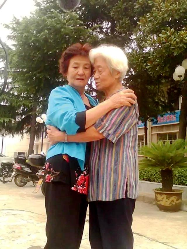 刘玉茹老照与新照对比，《上甘岭》女卫生员“王兰”刘玉茹已离世近两年