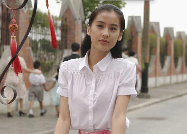 冯提莫个人资料，冯提莫个人资料身高（9位“矮个子”女星）