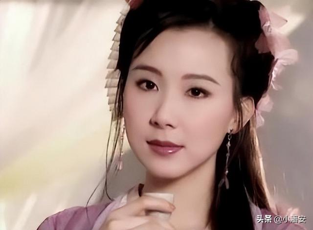 红颜为谁网名，红颜为谁妆微信昵称（古龙笔下最好听的女子名字）