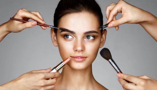 粉底液排行榜前十名的牌子，什么大牌粉底液好用（值得回购的四款大牌粉底液）