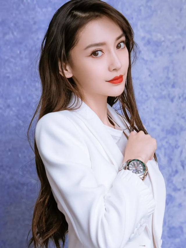 世界十大混血模特，全球最美的10位混血女神