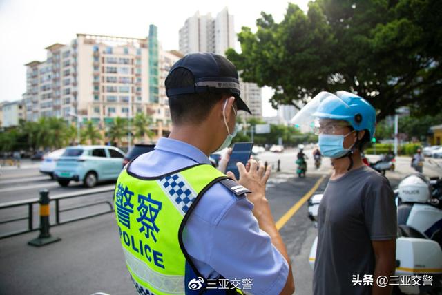 电动车闯红灯怎么查违章信息，交管12123电动车闯红灯怎样查违章信息（“电子警察”24小时抓拍）