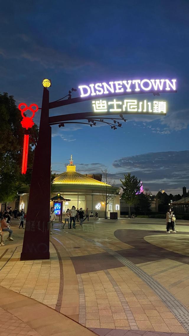 上海到青岛多远，上海到青岛的路程（上海青岛往返1400公里全程无高速沿途城市蜻蜓点水游）