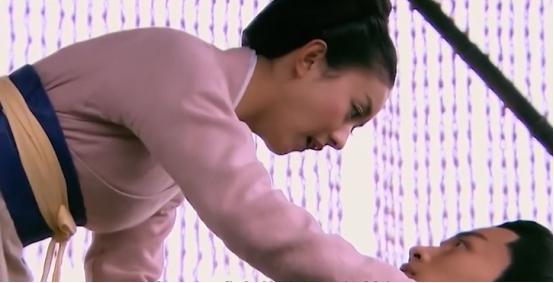 赵丽颖和朱梓骁合作的，赵丽颖和朱梓骁演的电视（后因一饭之恩记张睿8年）