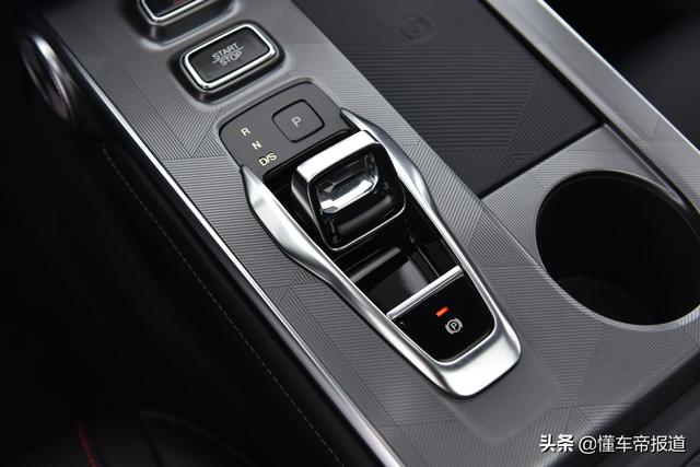 v1901a什么型号，v1901a（广汽传祺影酷亮相粤港澳车展）