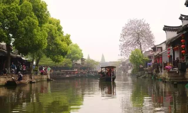 春天去哪里旅游好，这才是春天最值得去的20个地方（中国最美的30个地方）