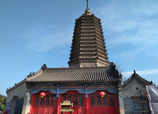 朝阳凤凰山在哪里,朝阳离凤凰山多远(辽宁朝阳自驾游攻略推荐)