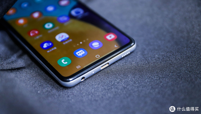 2022年最值得买的性价比手机，2022性价比最好的十款手机（2022年最具性价比的手机推荐）