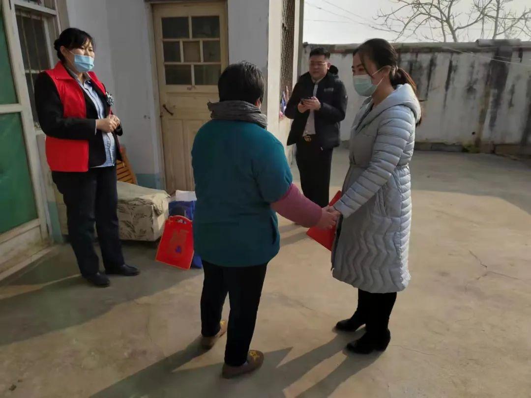 金乡张峰家电维修售后 【党员之星】当先锋作表率，为“爱岗敬业先锋”点赞！