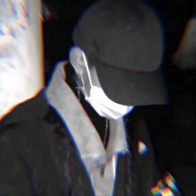 好看的男头，微信头像，好看的男头（好看帅气的个性男头像）