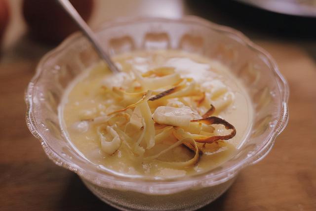 青春期乳房一抓捏里面有硬块(云南十八怪之"牛奶做成片片卖"——乳扇)