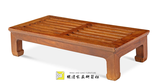 坐与座区别用法，座跟坐有什么区别（踏脚安坐，惬意安适）