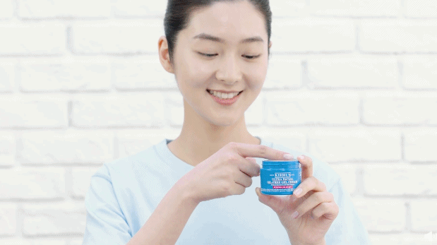 科颜氏面霜好用吗，科颜氏面霜适合什么肤质与年龄（科颜氏高保湿面霜和啫喱清爽面霜）