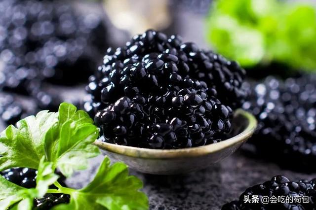 俄罗斯特色美食，俄罗斯有哪些传统的乡村美食（才明白什么叫“硬核”）