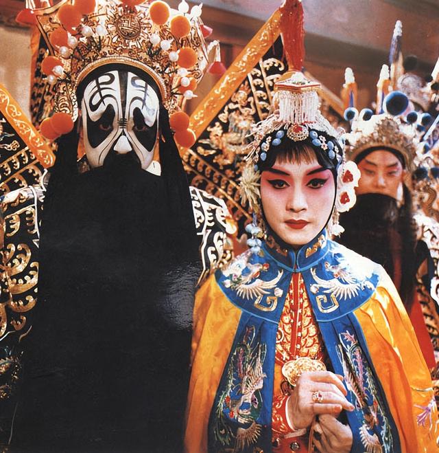 73年来，我心中最好的10部爱情电影，《庐山恋》第9，《人生》第4