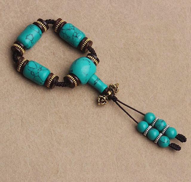 合成绿松石的鉴别方法，怎么辨别松石是合成的（简单实用的绿松石真、假识别技巧）