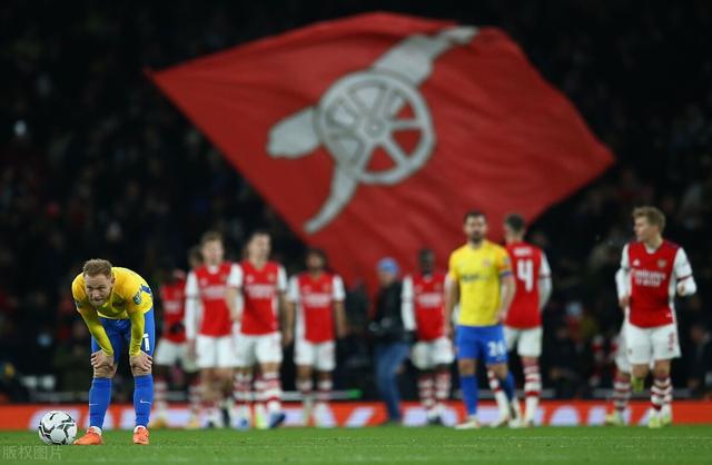 英格兰联赛杯和足总杯有什么区别，英格兰足总杯和英超（英格兰联赛杯和足总杯的区别）