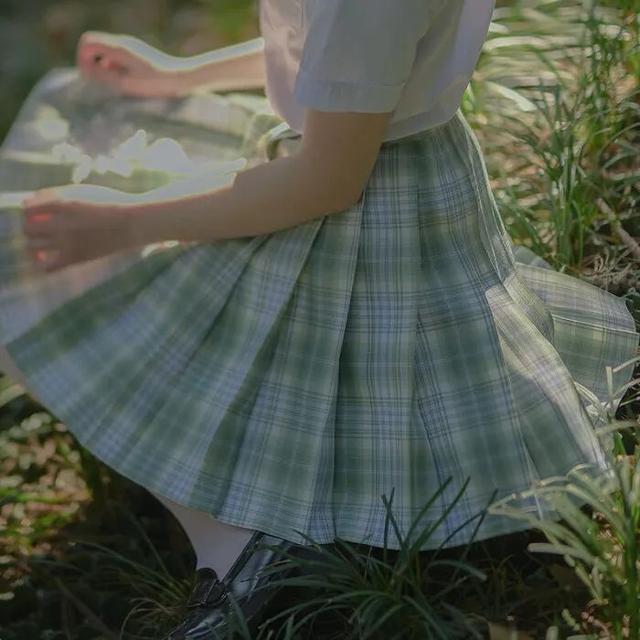 洛丽塔甜系女孩少女唯美玩网气质女生头像微信，洛丽塔甜系女孩少女唯美玩网气质女生头像（往心里装一些阳光和花海）