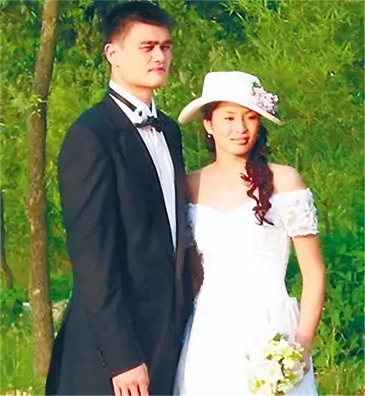 姚明的老婆有多高(姚明妻子叶莉近况) - 青木春