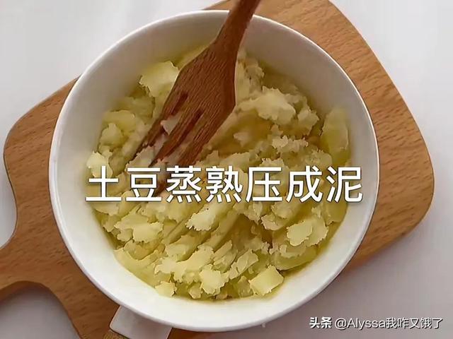 谁有韩国芝士热狗的做法啊，芝士热狗配料（超长拉丝，低脂更健康）