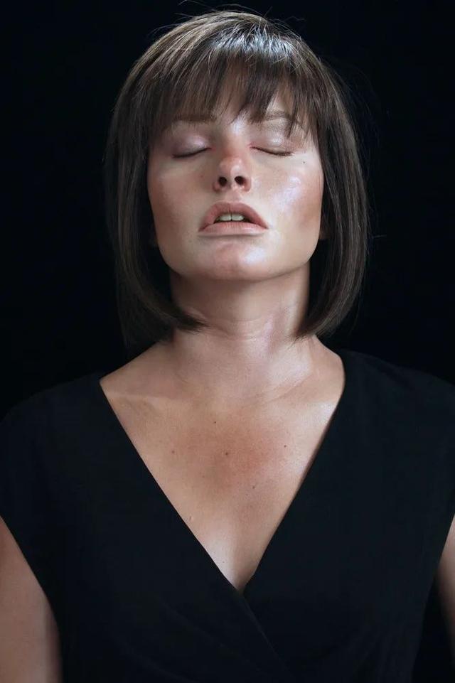 能吓死人的图片，能吓死人的图片感觉有人在盯着你（细节真实到让人害怕）