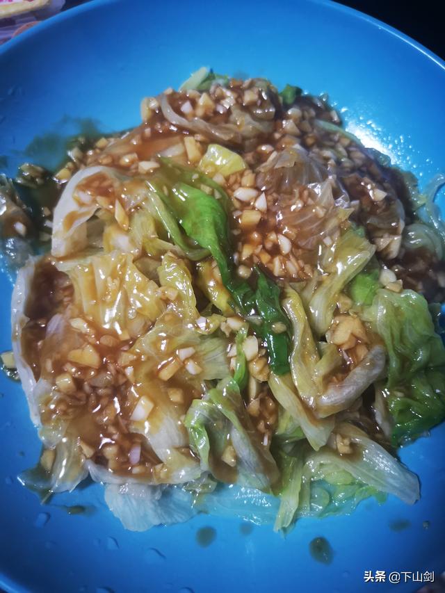 西生菜怎么做好吃，西生菜怎么做好吃又简单（脆脆好吃的蚝油西生菜）