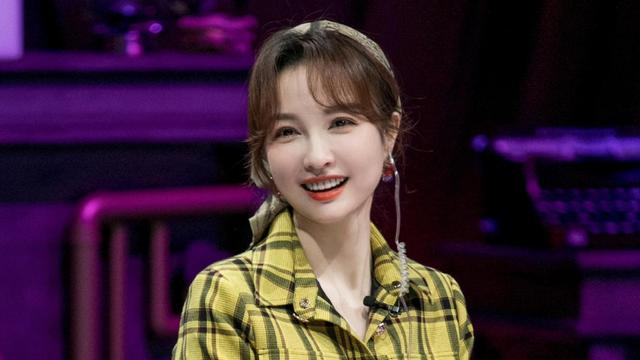 向往的生活第三季第十一期怎么没了，向往的生活第三季中彭昱畅的抓蝴蝶游戏怎么玩（《快本》停播14个月）