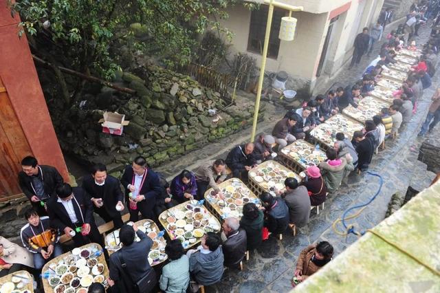 云南元阳梯田什么季节去拍，越是冬天，越不能不去元阳梯田