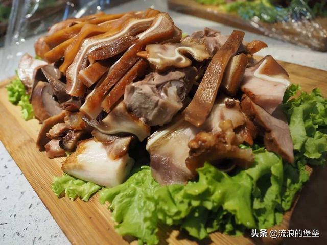 东北菜40经典菜，特色东北菜（东北人稀罕的10道“硬菜”）