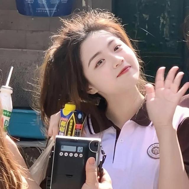 高质感ins闺蜜头像，ins超甜闺蜜头像/.微信（甜妹会love的闺蜜头像）