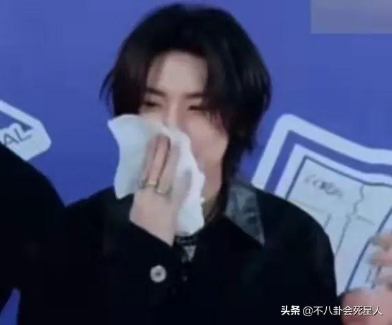 关悦与佟大为婚纱照，关悦图片个人资料（妇女节前的7个瓜）