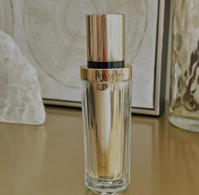 它的功效与作用，儿茶酚胺类药物有哪些（4款贵妇品牌中的“宝藏”精华）