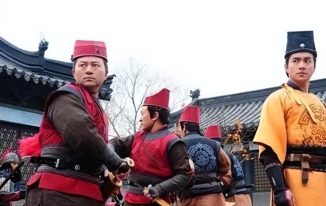 宦官和太监有啥区别，太监和宫女的区别（太监和侍卫都是在宫里活动的）