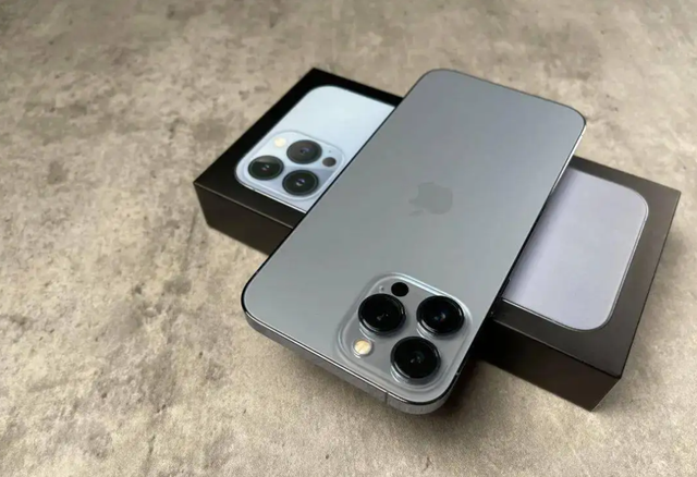 苹果为什么这么贵，苹果手机贵的原因（苹果产品为什么价格昂贵）