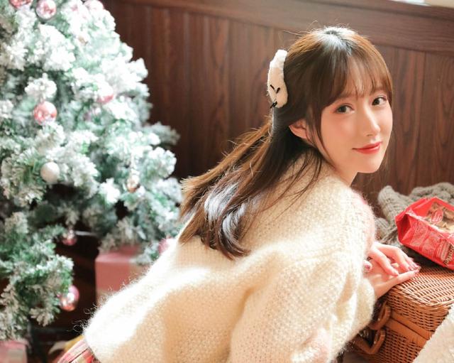 让女朋友感动的情话100字，写给女朋友的情话100字（让女生感动的情话）