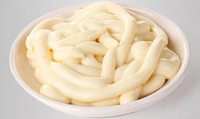 凯撒酱什么味道，凯撒酱是什么味道（美国超市常见的10种沙拉酱）