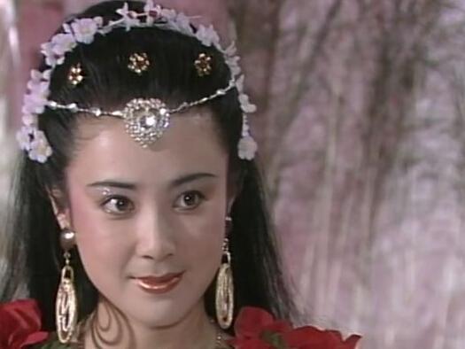 周天子为什么放弃人皇自称天子，周天子为什么不称帝（到底人皇是一个什么样的称呼呢）