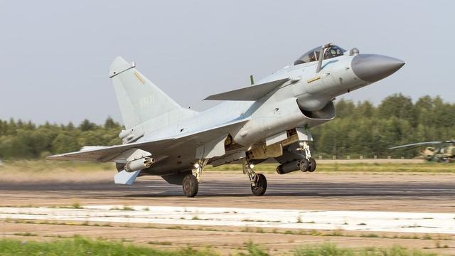 歼10b详细介绍，为何屡屡成为出国军演的主力