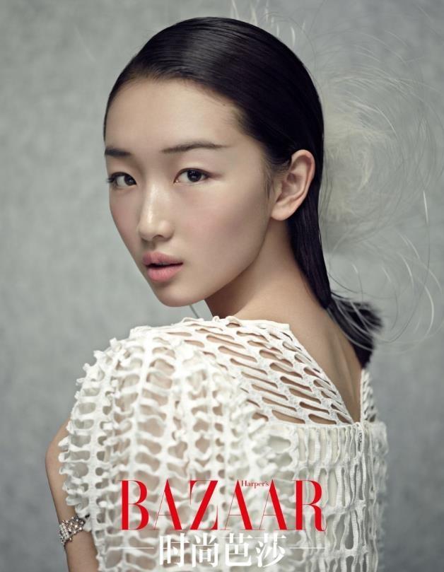 “取向成谜”周冬雨：曾当众内涵马思纯，后与王菲女儿关系引非议
