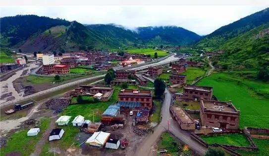 川藏线自驾游攻略，川藏线自驾游攻略最新版（自驾川藏南线318）