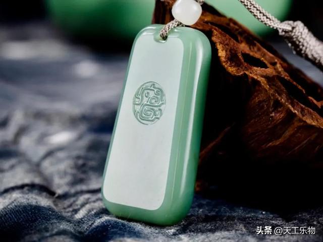 十大不值钱的玉石，十大不值钱的玉石是哪些（猜猜谁是最不像和田玉的和田玉）