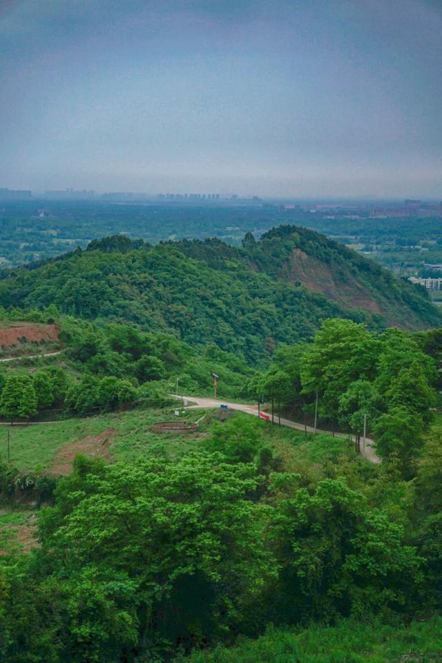 距离成都2小时小众的露营基地，成都近郊9个小众徒步露营耍水地