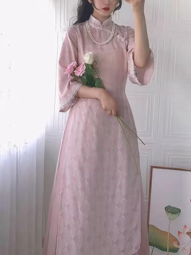 穿旗袍配什么发型，穿旗袍配什么发型年轻（下面马面裙”的穿法真美）