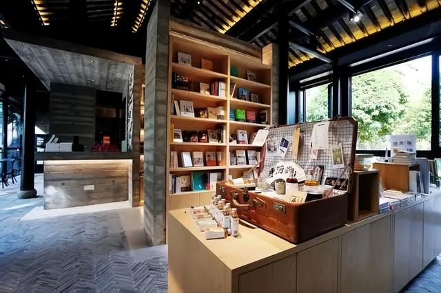 全国最大的书店官网，长三角这8家等我一家家去打卡