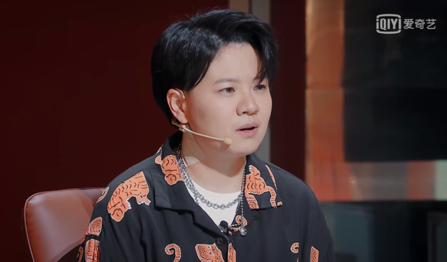 急用2万元钱怎么办走投无路，急需用钱又贷不了款怎么办（导演在电影院门口吆喝观众）