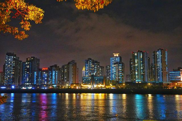 温州江心屿特色，浙江温州有个很出名的岛屿