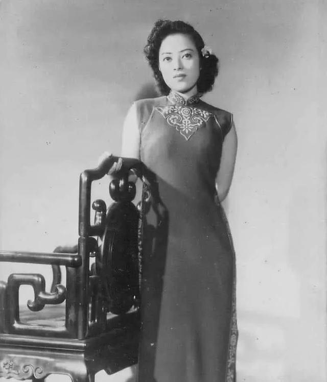 李香兰是谁，李香兰是谁我的外婚妻（音乐故事之《李香兰》）